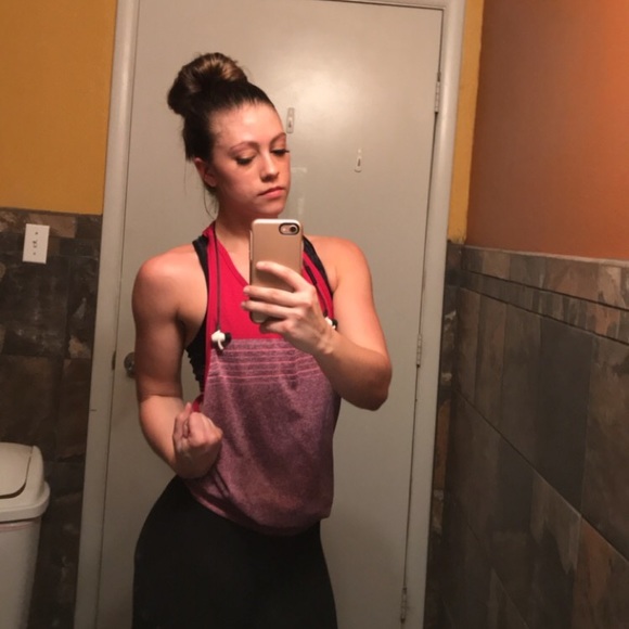 Meet your Posher, Caroline - Picture 4 of 4